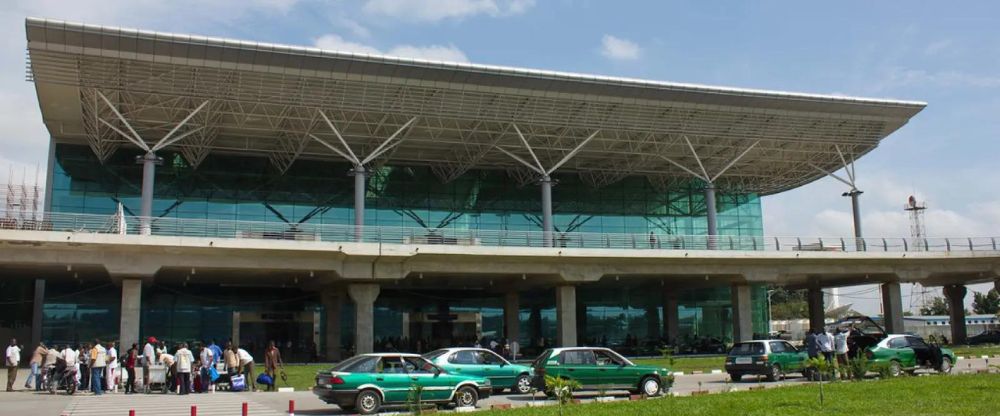 Austrian Airlines BZV Terminal – Maya-Maya Airport