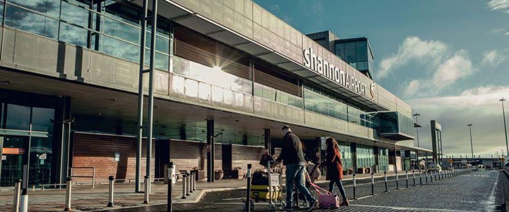 Aer Lingus Airlines SNN Terminal – Shannon Airport