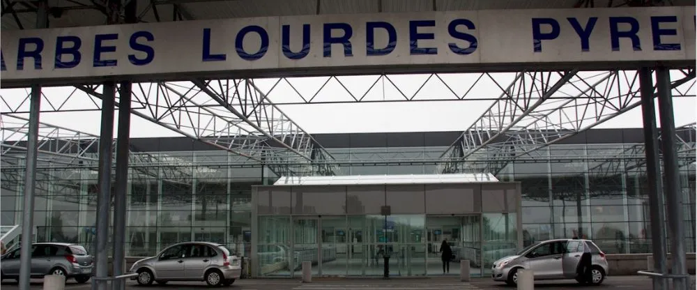 Ryanair LDE Terminal – Tarbes–Lourdes–Pyrénées Airport