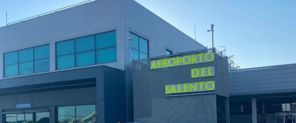 Transavia Airlines BDS Terminal – Salento Airport